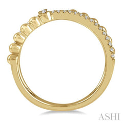 1/6 ctw Criss-Cross Split Shank Round Cut Diamond Fashion Ring in 10K Yellow Gold