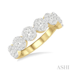 3/4 ctw Jointed Circular Mount Lovebright Diamond Cluster Ring in 14K Yellow and White Gold