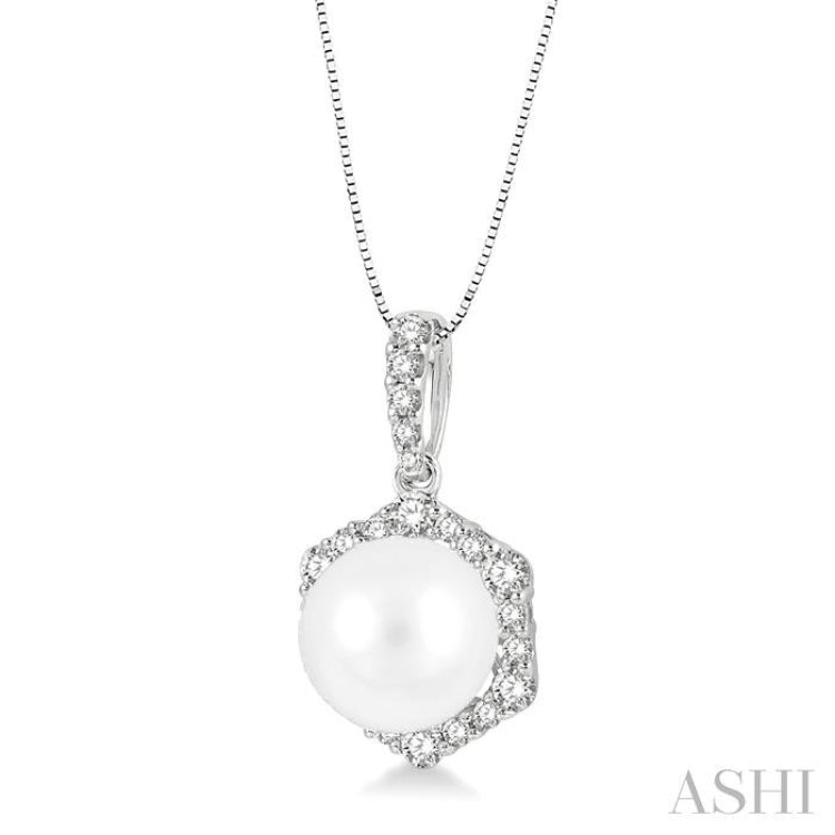 8 MM Cultured Pearl and 1/3 ctw Hexagon Shape Round Cut Diamond Pendant With Chain in 14K White Gold