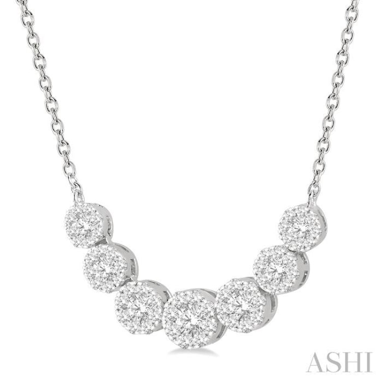 3/4 ctw Round Cut Diamond Lovebright Necklace in 14K White Gold