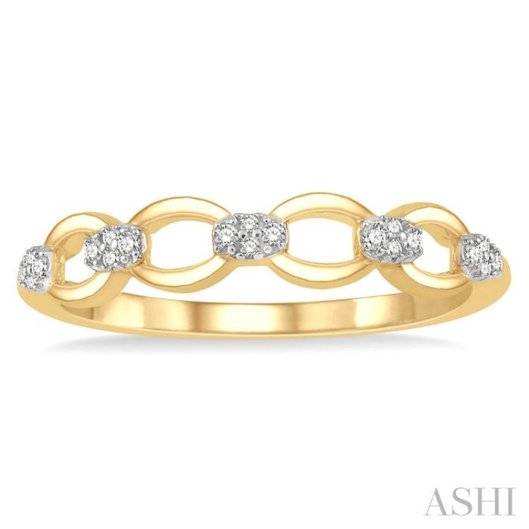 1/10 ctw Round Cut Diamond Stackable Oval Shape Link Fashion Band in 14K Yellow Gold