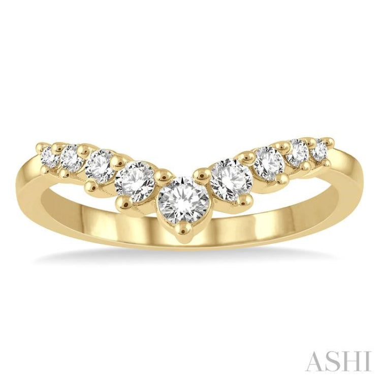 1/3 ctw Chevron Round Cut Diamond Fashion Ring in 14K Yellow Gold