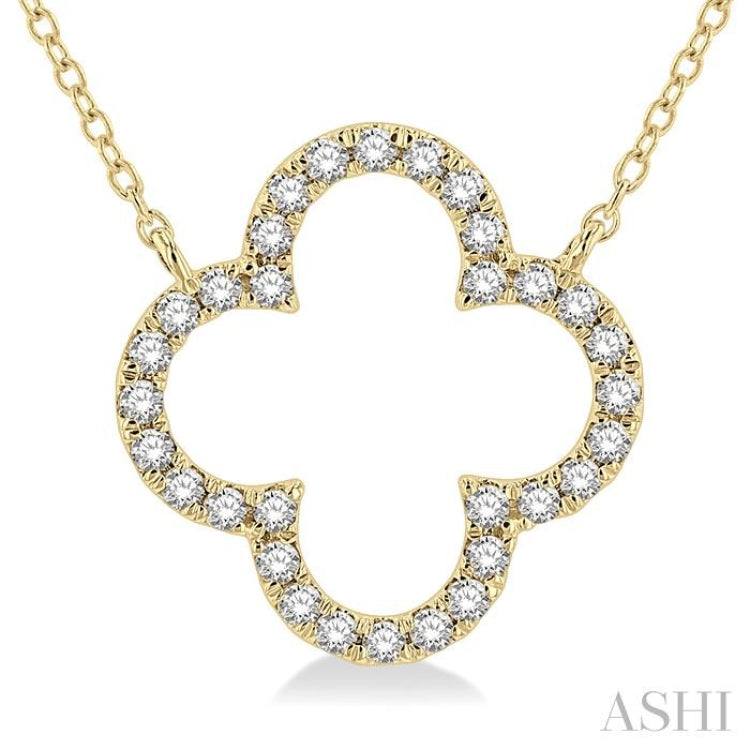 1/4 ctw Clover Round Cut Diamond Pendant in 14K Yellow Gold
