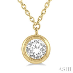 1/3 ctw Round Cut Diamond Pendant With Chain in 14K yellow Gold