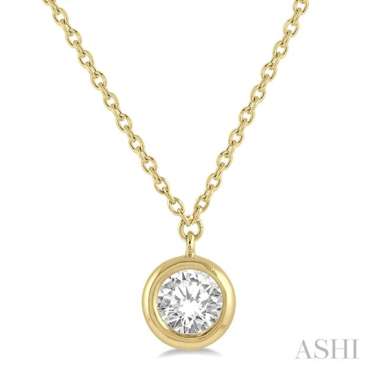 3/8 ctw Round Cut Diamond Pendant With Chain in 14K Yellow Gold
