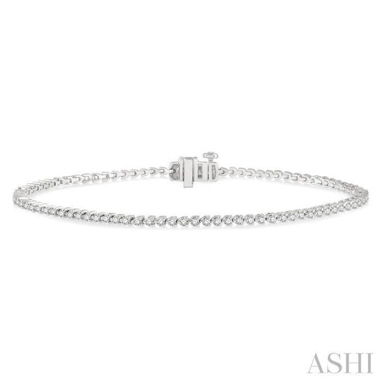 1 ctw Tri-Prong Round Cut Diamond Tennis Bracelet in 14K White Gold