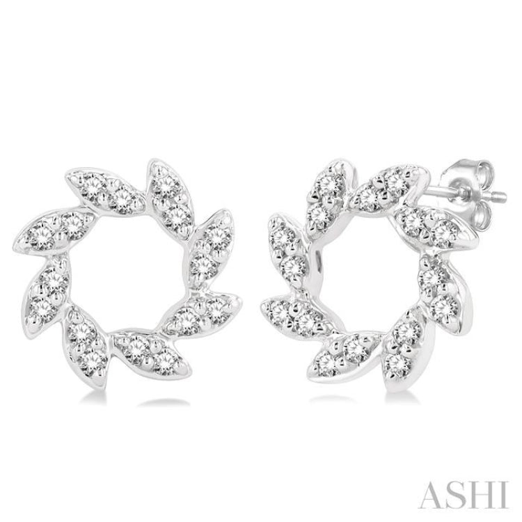 1/10 ctw Floral Petite Round Cut Diamond Fashion Stud Earring in 10K White Gold