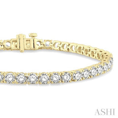 9 ctw Round Cut Diamond Tennis Bracelet in 14K Yellow Gold