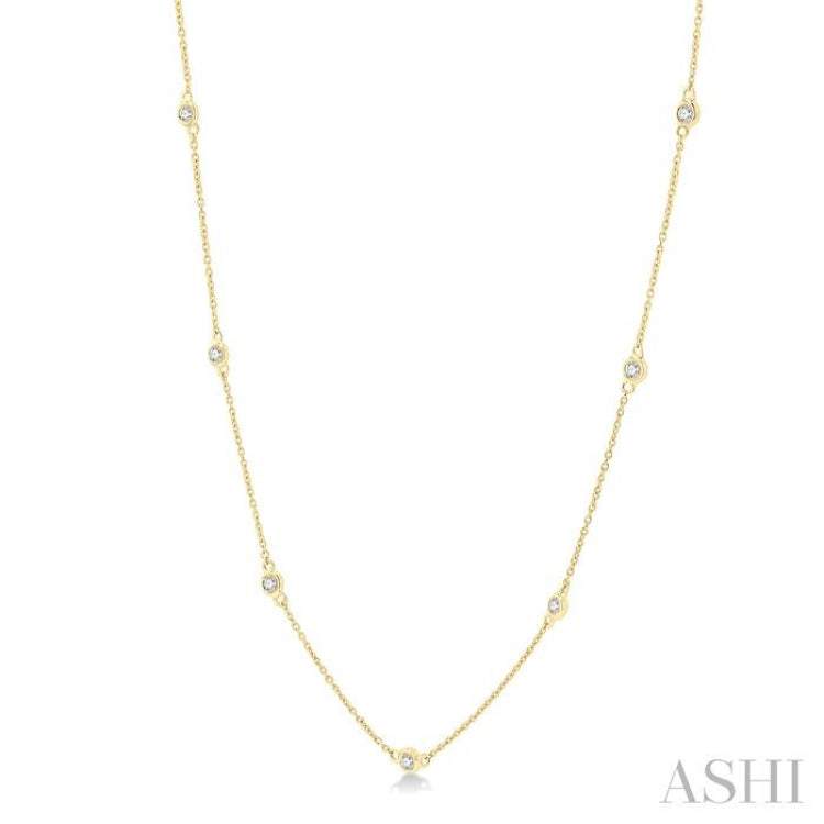 1/3 ctw Round Cut Diamond Station Necklace in 14K Yellow Gold