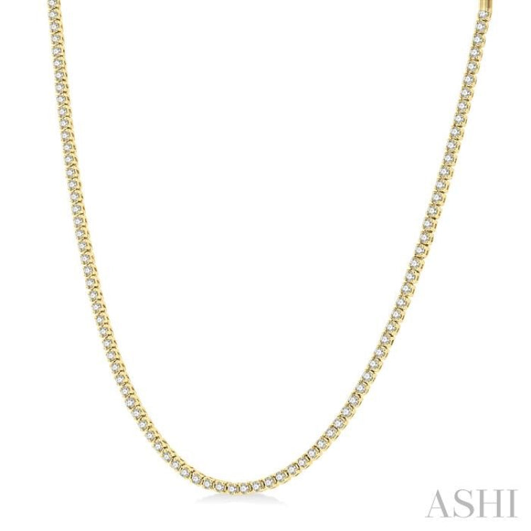 3.00 ctw Round Cut Diamond Tennis Necklace in 14K Yellow Gold