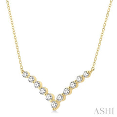 1/2 ctw Chevron Round Cut Diamond Necklace in 14K Yellow Gold