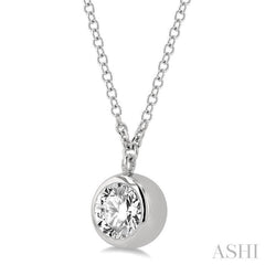 1/2 ctw Round Cut Diamond Pendant With Chain in 14K White Gold
