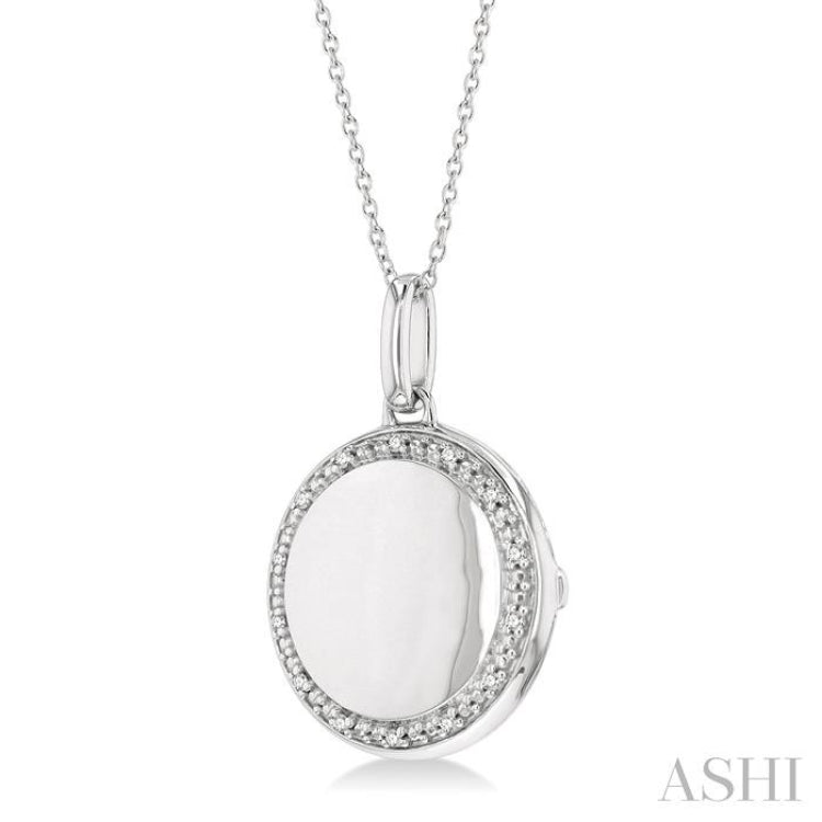 1/10 ctw Circle Shape Round Cut Diamond Keepsake Locket Pendant With Chain in Sterling Silver
