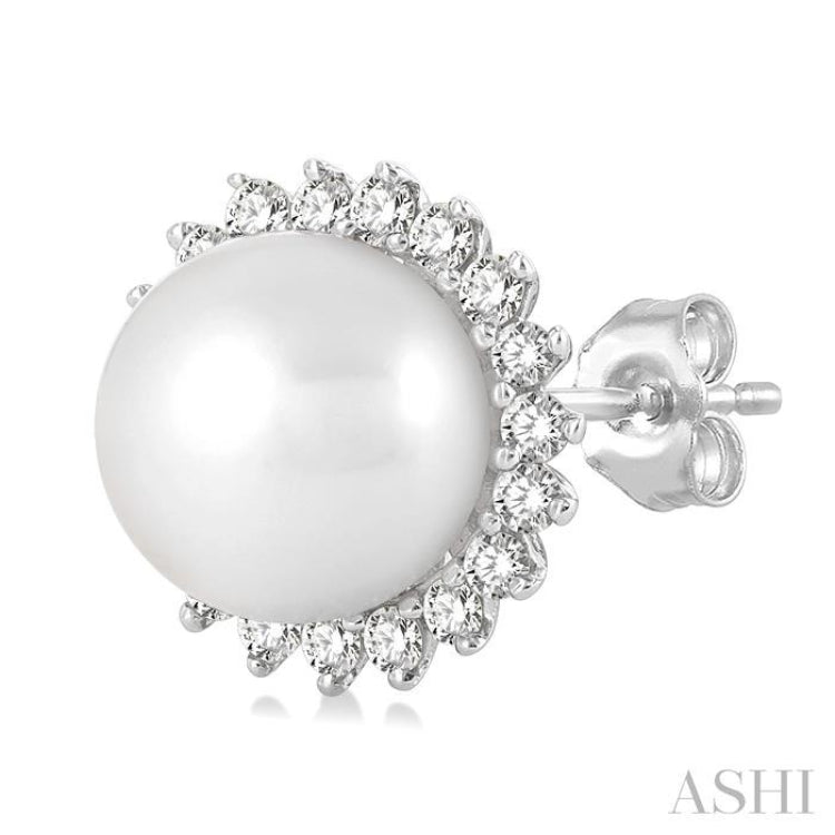 5.5 MM Round Shape Cultured Pearls and 1/6 ctw Petite Sunflower Round Cut Diamond Fashion Stud Earring in 10K White Gold