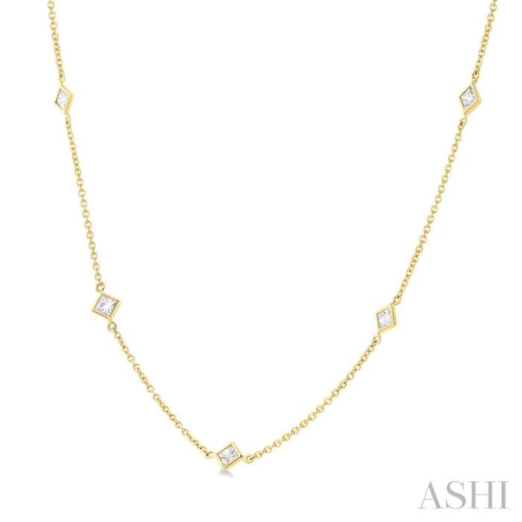 1 ctw Princess Cut Diamond Fashion Necklace in 14K Yellow Gold