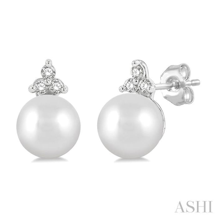 5.5 MM Round Cut Cultured Pearl and 1/20 ctw Petite Round Cut Diamond Fashion Stud Earring in 10K White Gold