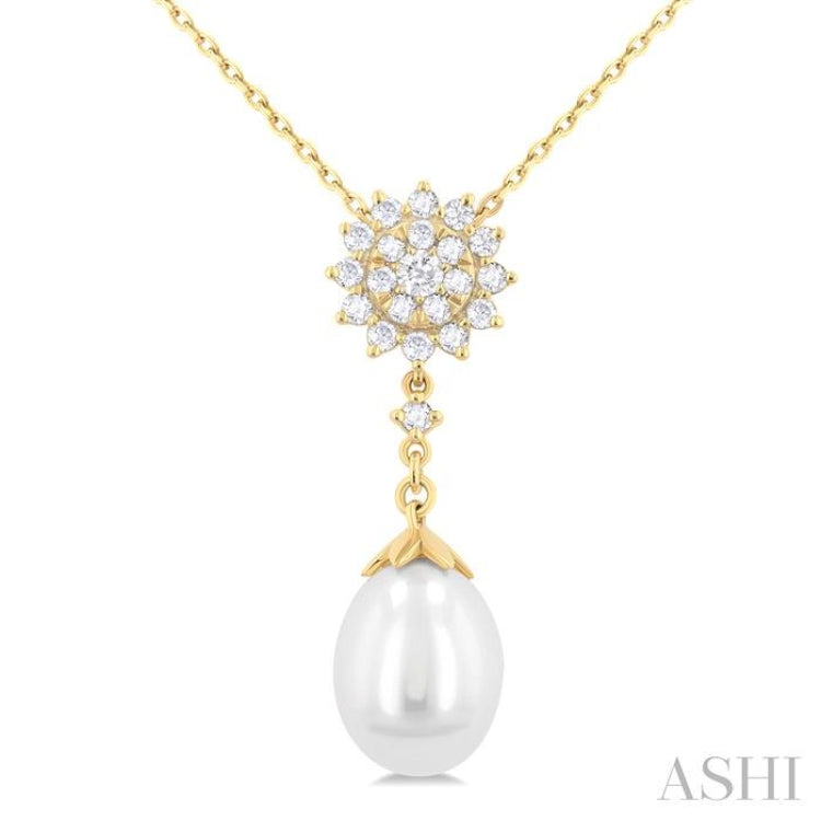 9X7 MM Drop Shape Cultured Pearl and 1/5 ctw Sunflower Round Cut Diamond Fashion Pendant With Chain in 14K Yellow Gold