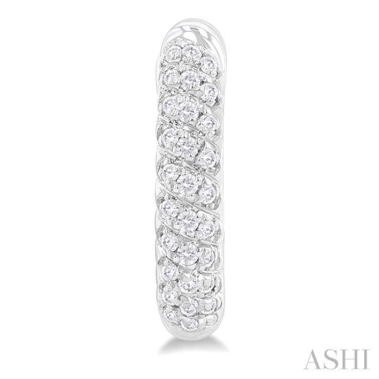 1/5 ctw Petite Swirl Pattern Round Cut Diamond Fashion Huggies in 10K White Gold