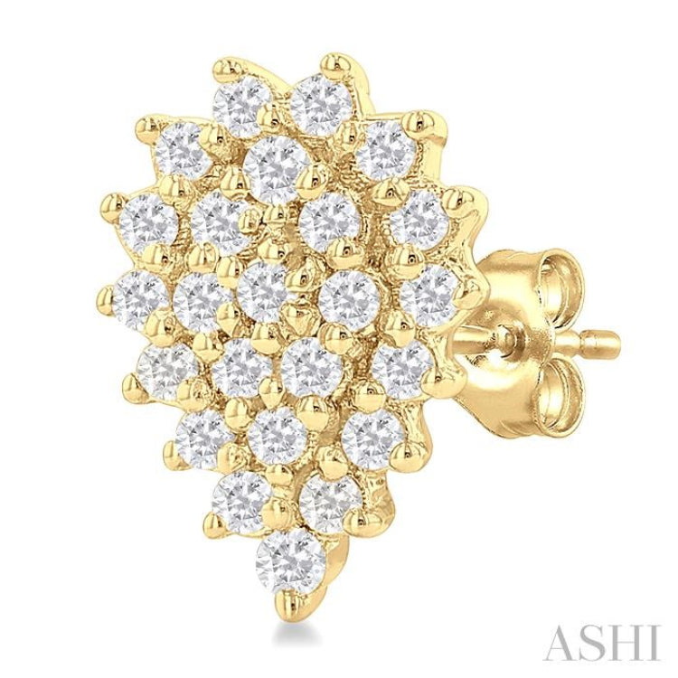 1/5 ctw Petite Pear Shape Round Cut Diamond Cluster Fashion Stud Earring in 10K Yellow Gold