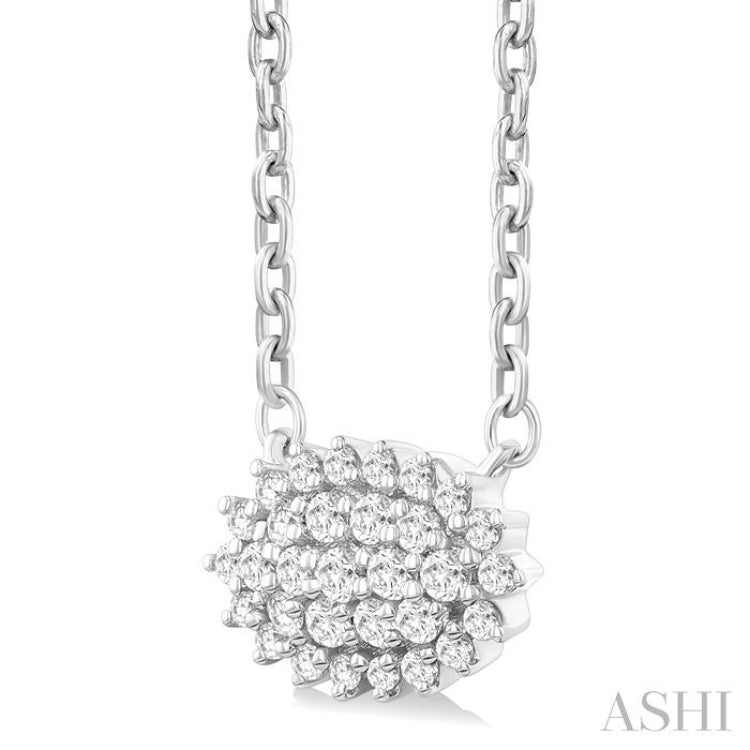 1/6 ctw Petite East-West Set Oval Shape Round Cut Diamond Cluster Fashion Pendant With Chain in 10K White Gold