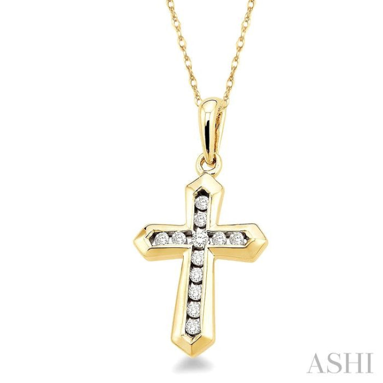 1/10 ctw Round Cut Diamond Cross Pendant in 14K Yellow Gold with Chain