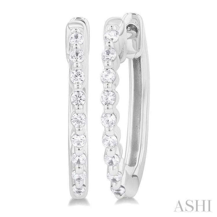 1/6 ctw Petite Shared Prong Round Cut Diamond Hoop Earring in Sterling Silver