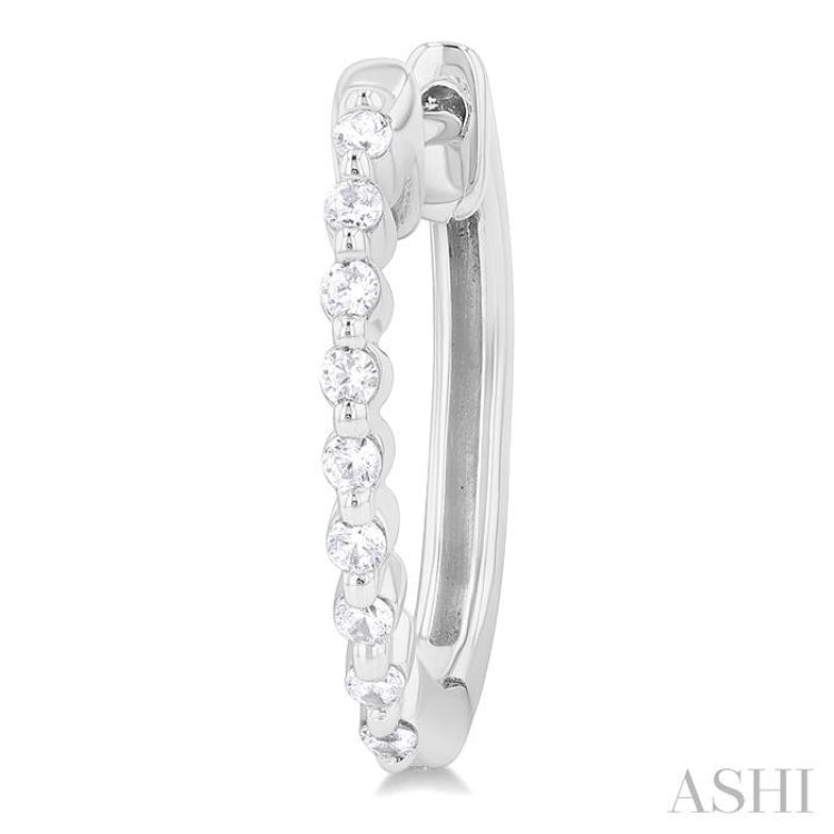 1/6 ctw Petite Shared Prong Round Cut Diamond Hoop Earring in Sterling Silver