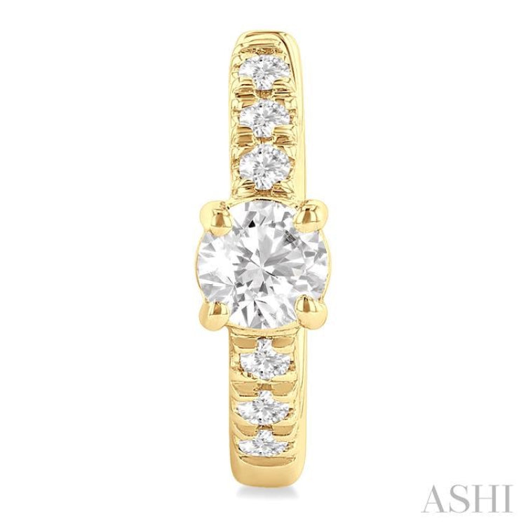 .40CTRDDM PETITE HUGGIE ER YG 14K-G*