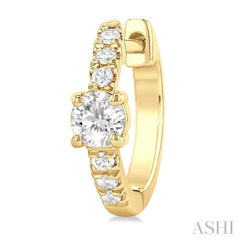 .40CTRDDM PETITE HUGGIE ER YG 14K-G*