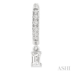 .40CTRDDM PETITE HUGGIE ER WG 14K-G*