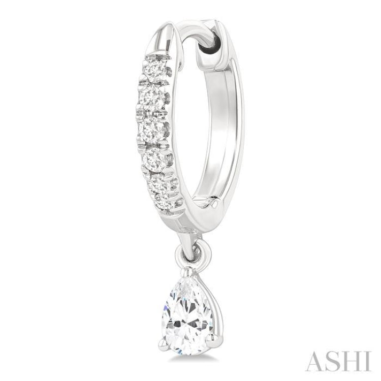 .40CTRDDM PETITE HUGGIE ER WG 14K-G*