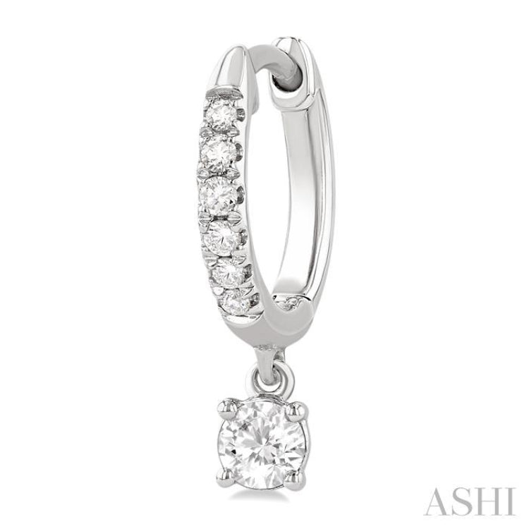 .40CTRDDM PETITE HUGGIE ER WG 14K-G*