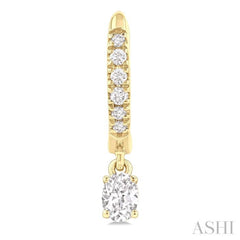 .40CTRDDM PETITE HUGGIE ER YG 14K-G*