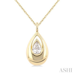 1/4 ctw Teardrop Pear Cut Diamond Fashion Pendant With Chain in 14K Yellow Gold