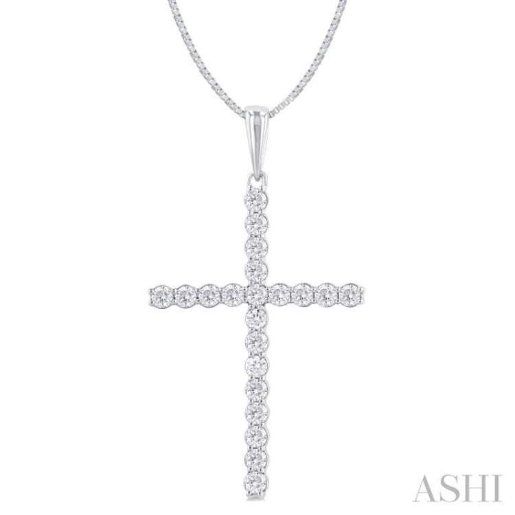 1/2 ctw Cross Shared Prong Set Round Cut Diamond Pendant With Chain in 14K White Gold