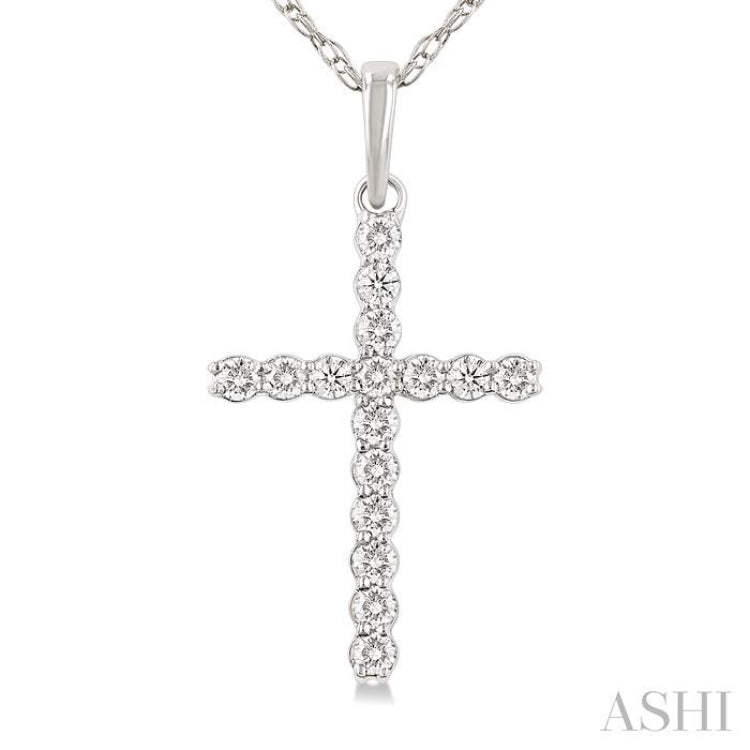 1/10 ctw Cross Round Cut Diamond Fashion Pendant With Chain in 14K White Gold